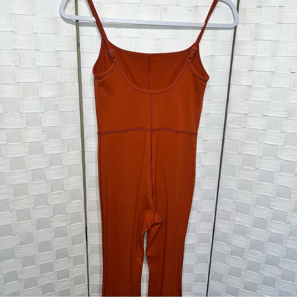 Aritzia Wilfred Free Divinity Kick Flare Jumpsuit Size XS Brunt Orange - Picture 4 of 9